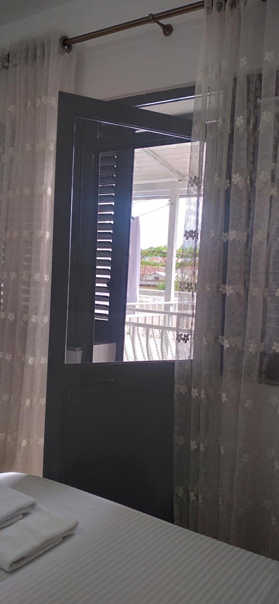 Vila Nela Shkodër Exterior foto
